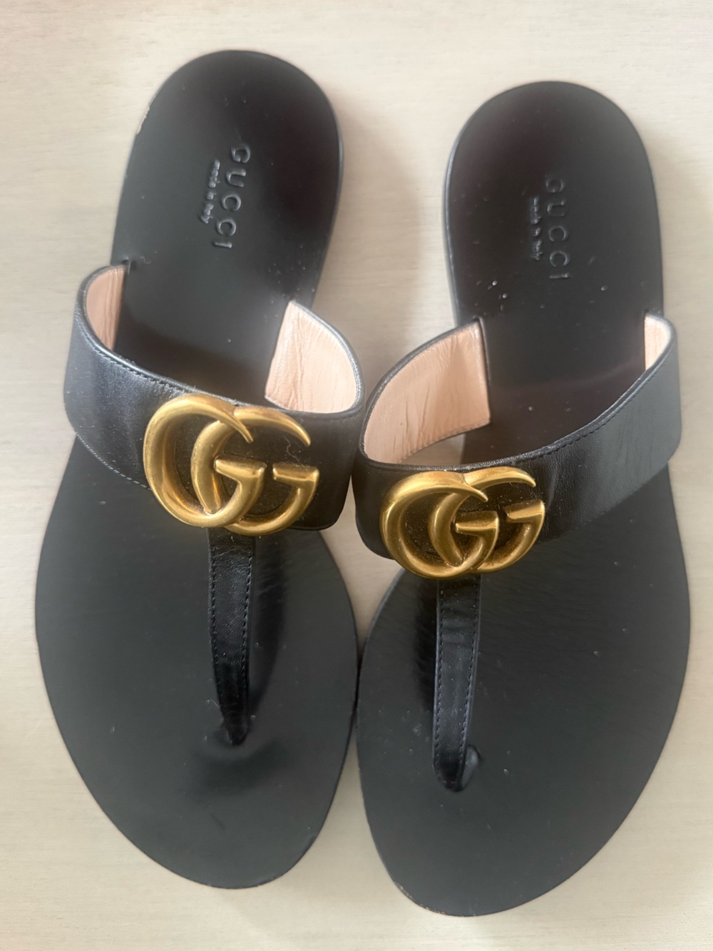 Authentic Gucci Black Leather GG Gold-Logo Thong Sandals